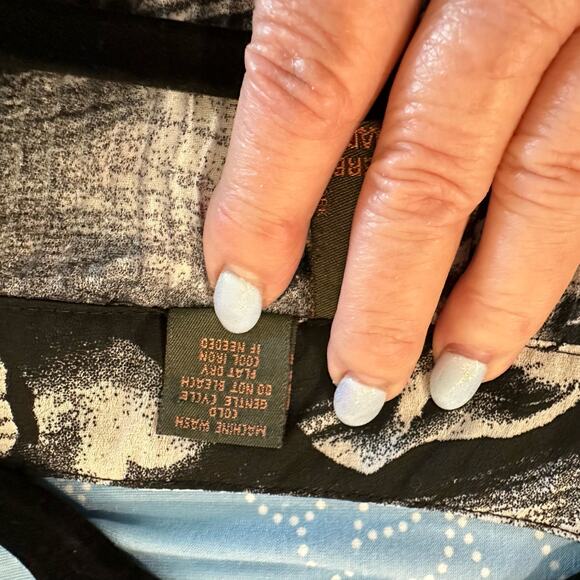 Sere Nade  shear top blouse. Black white pleated size XL - Picture 5 of 7